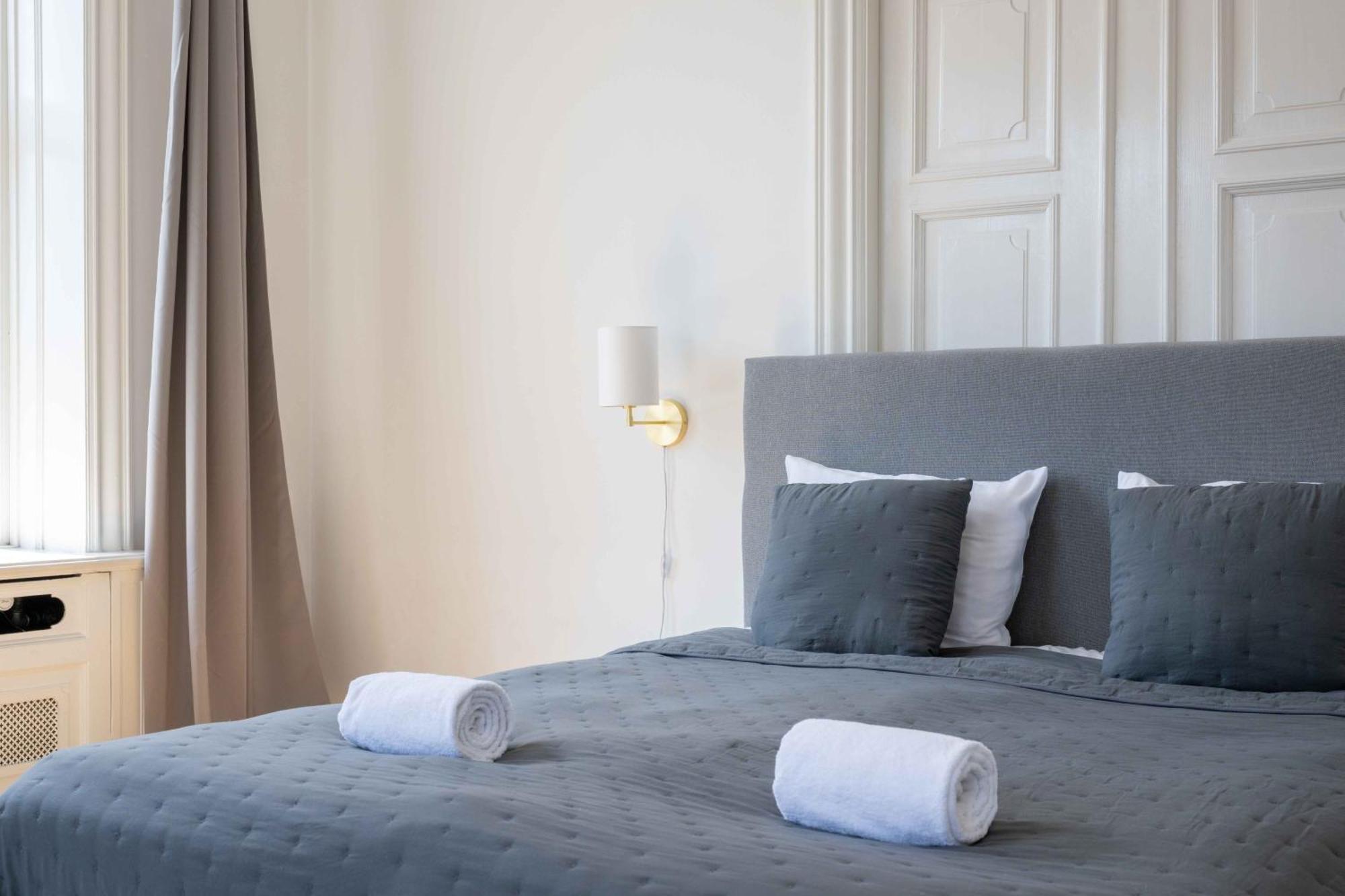 Large Apartment In Central Copenhagen By Tivoli Gardens Buitenkant foto